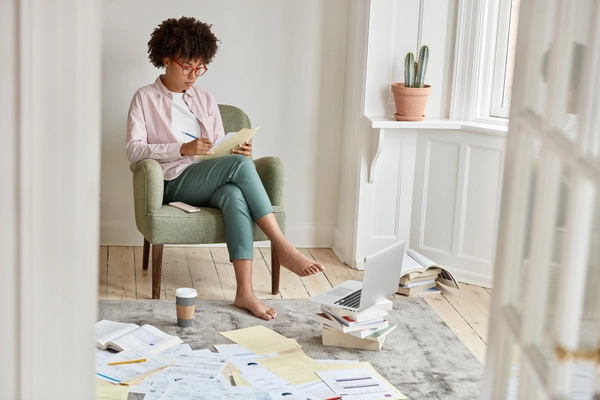 Desorden En El Expediente De Empleado Convencional